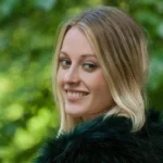 Carisha Wiki, Net Worth, Age & Career Info – Before Good