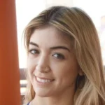 Isla Brown Wiki, Net Worth, Age & Career Info – Before Good