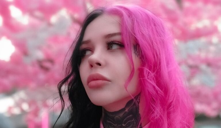 Anna Batman Age, Net Worth, Biography, Height & Career