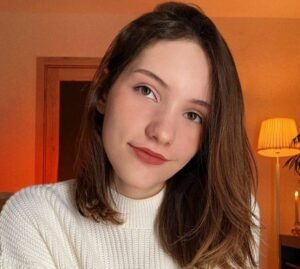 Hareniks Age, Bio, Net Worth & Secrets You Didn’t Know