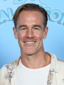 James Van Der Beek Age, Net Worth, Biography, Height & Career