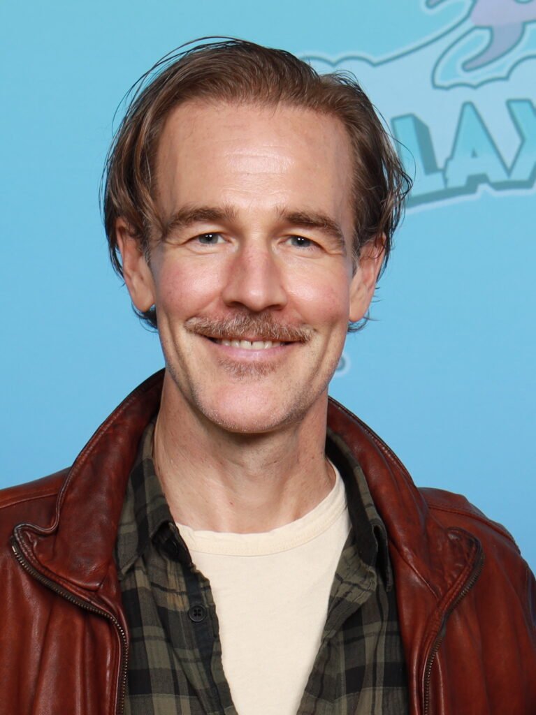 James Van Der Beek Age, Net Worth, Biography, Height & Career - Photo 12