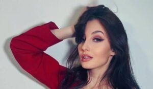 Joanna Grace Age, Net Worth, Biography, Height & Career – Before Good