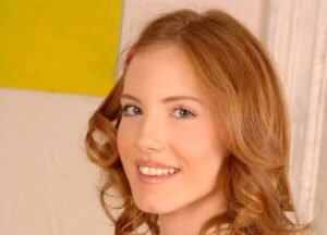 Lolly Cat Age, Net Worth, Biography, Height & Career